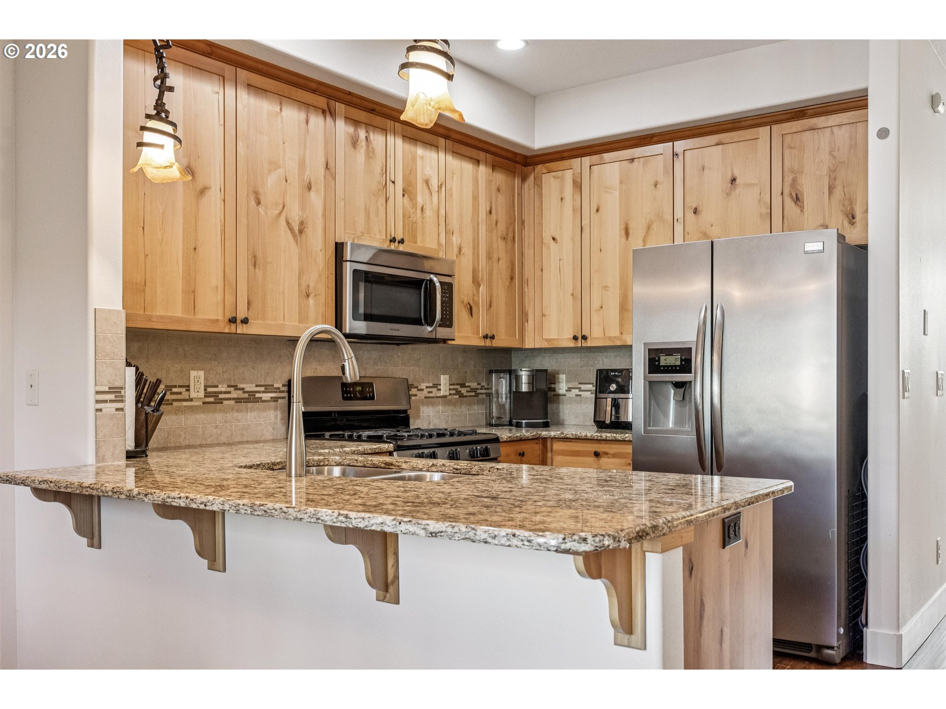 19677 Southwest Blackbear Court Beaverton, OR 97006 - Photo 17 of 38