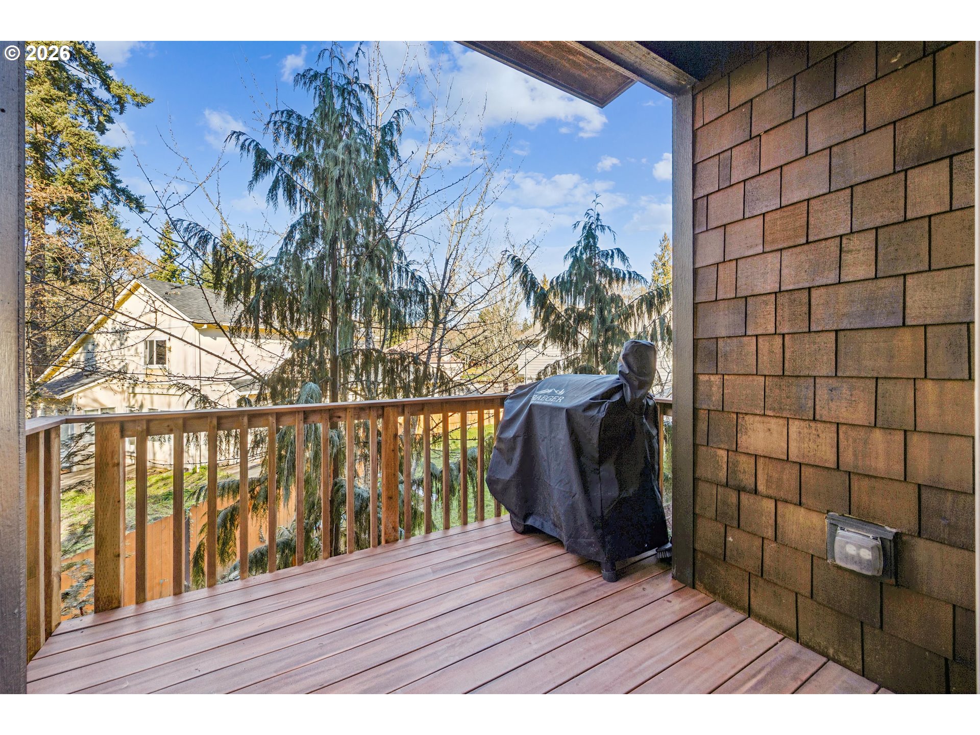 19677 Southwest Blackbear Court Beaverton, OR 97006 - Photo 32 of 38