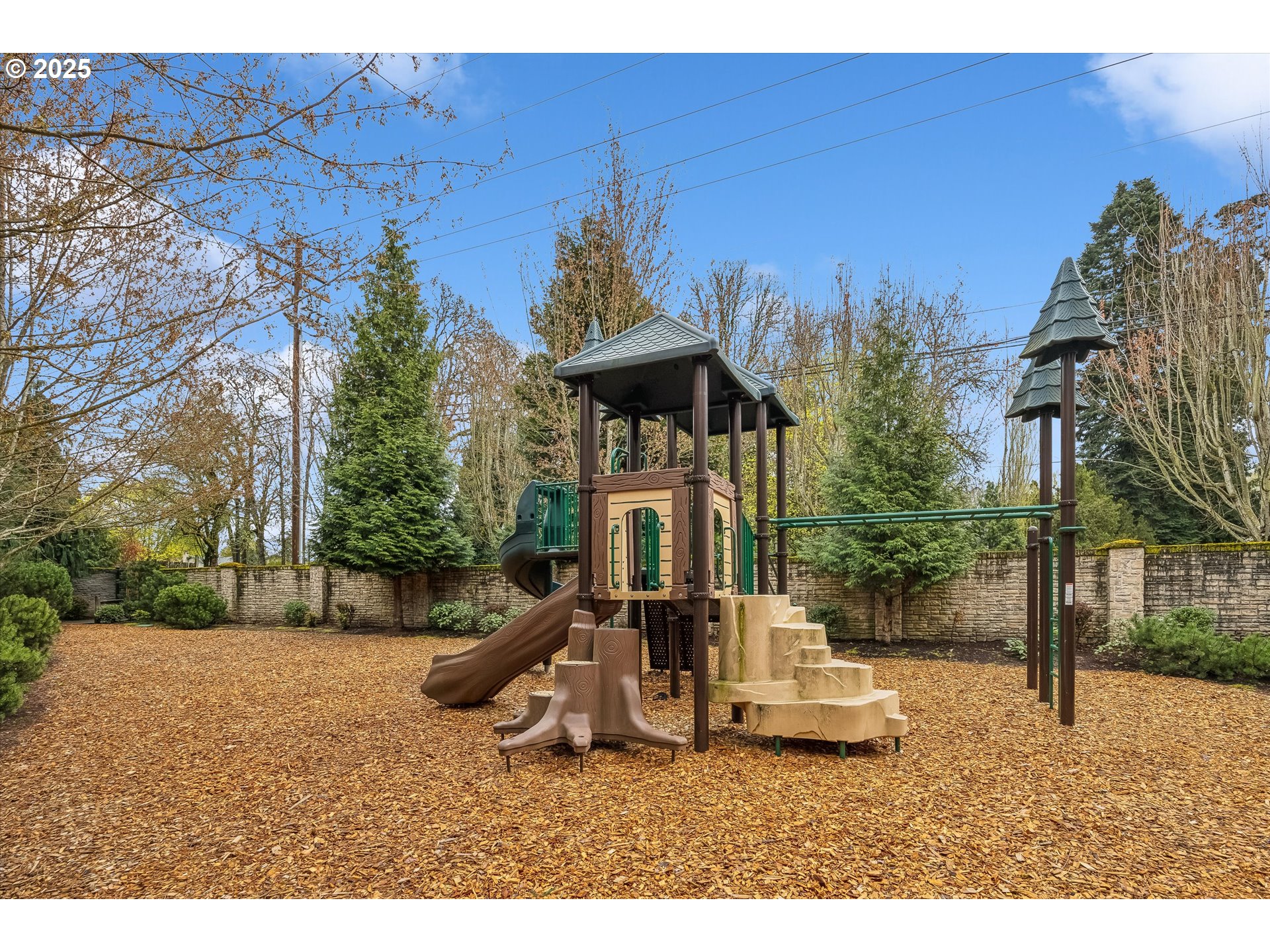 19677 Southwest Blackbear Court Beaverton, OR 97006 - Photo 36 of 38