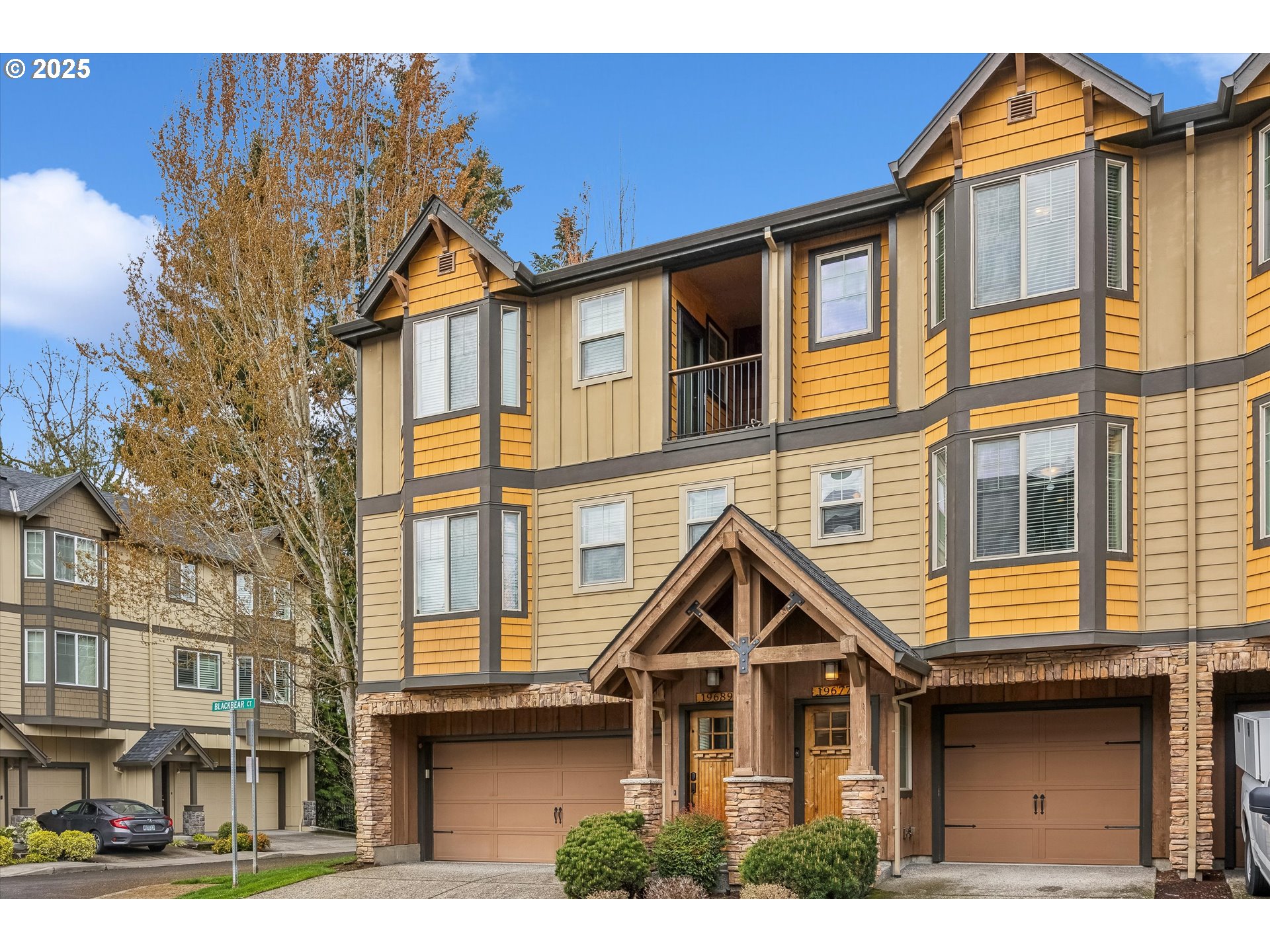 19677 Southwest Blackbear Court Beaverton, OR 97006 - Photo 6 of 38