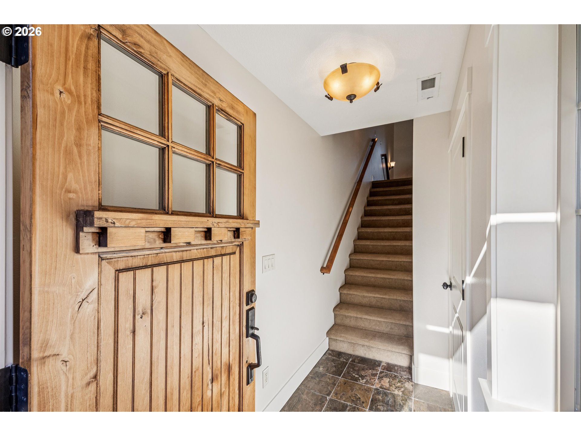 19677 Southwest Blackbear Court Beaverton, OR 97006 - Photo 8 of 38