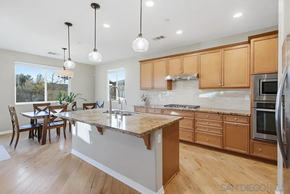 14127 Winged Foot Circle Valley Center, CA 92082 - Photo 13 of 72