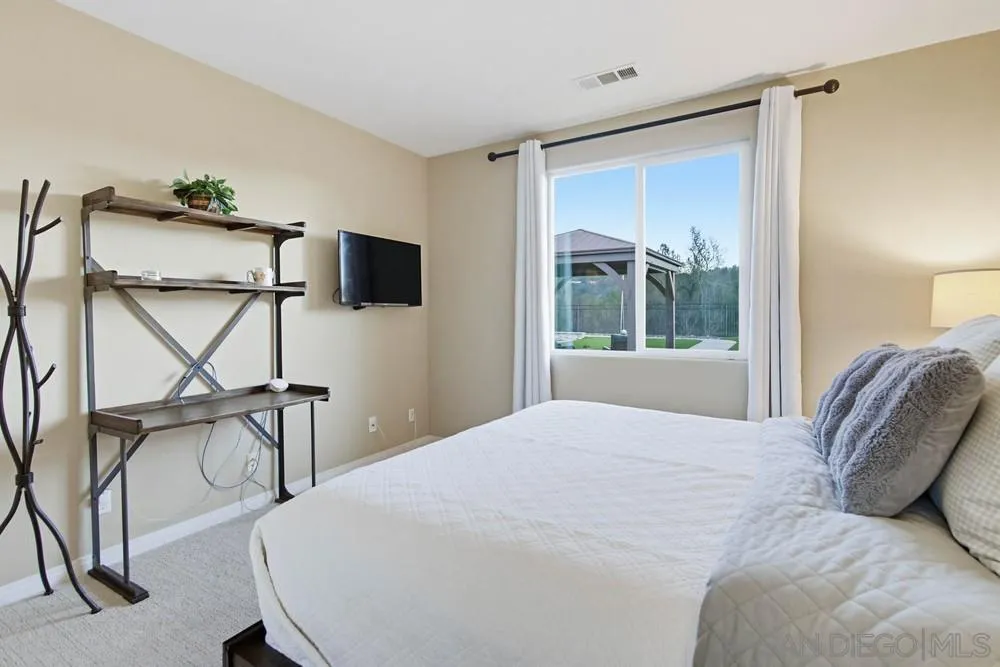 14127 Winged Foot Circle Valley Center, CA 92082 - Photo 32 of 72