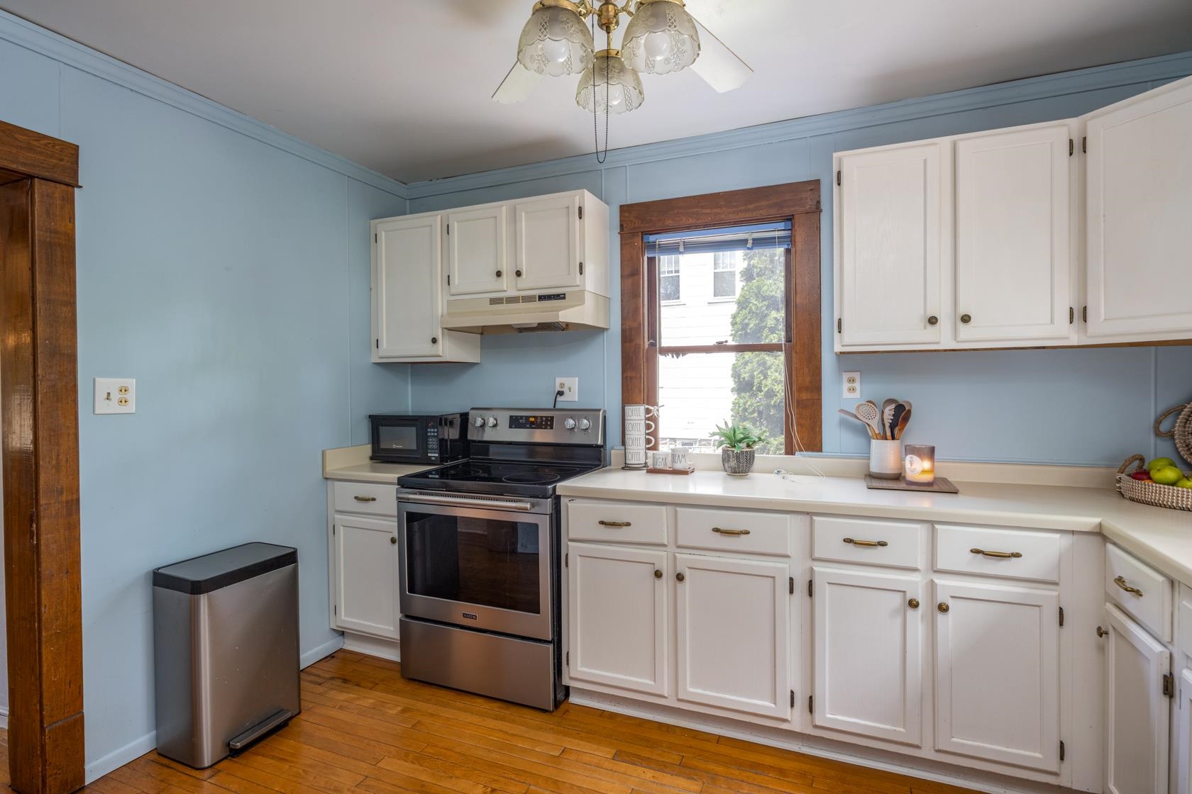 1416 North Superior Street Appleton, WI 54911 - Photo 7 of 27