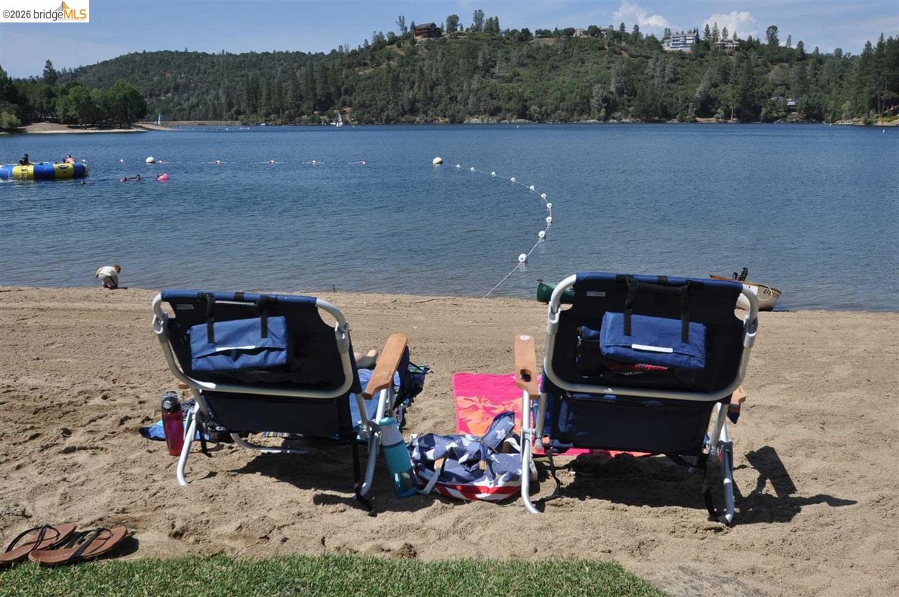6-234 Ferretti Road Groveland, CA 95321 - Photo 17 of 36 a view of outdoor space and city view
