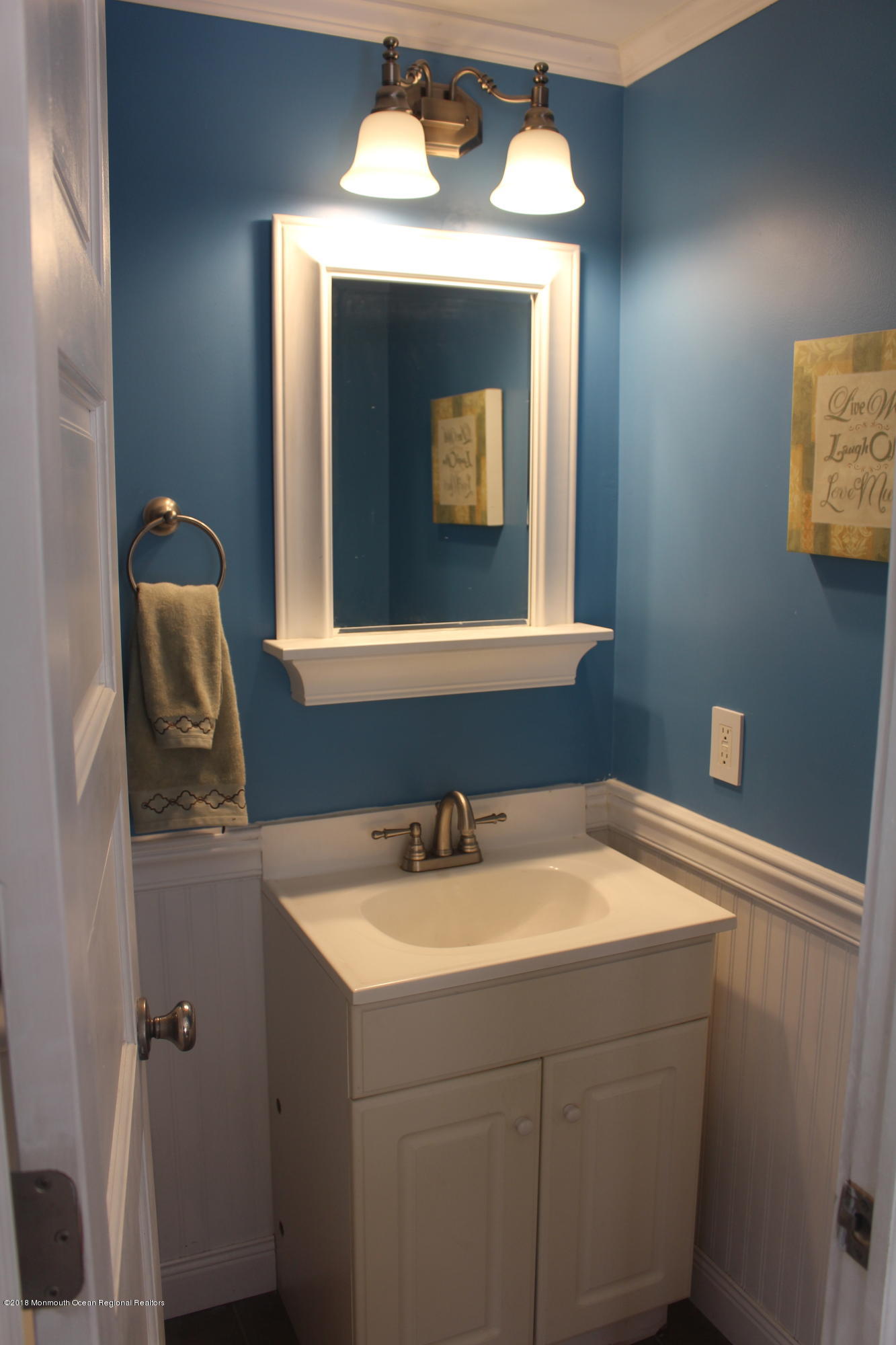 402 Morrisey Road Neptune Township, NJ 07753 - Photo 14 of 18 Half bath