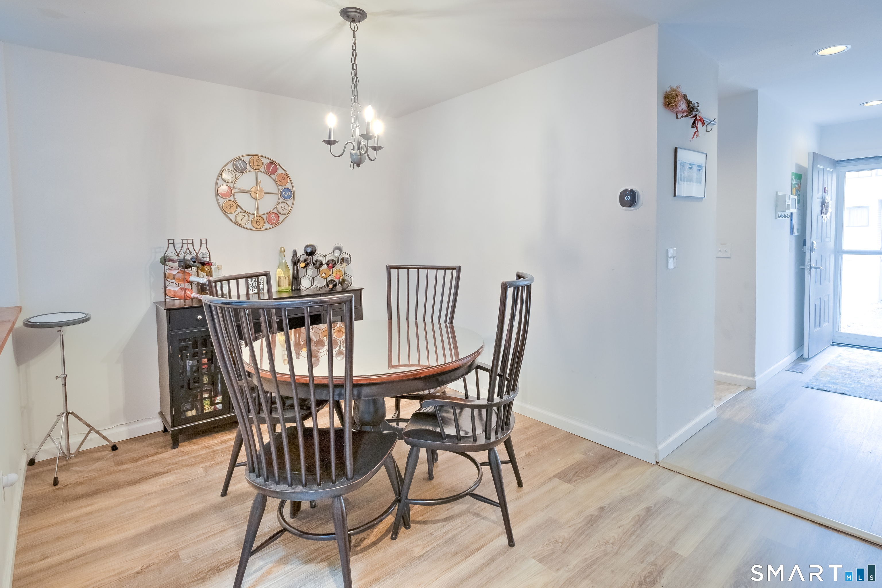 81 Deer Run, Unit 81 Bethel, CT 06801 - Photo 5 of 23