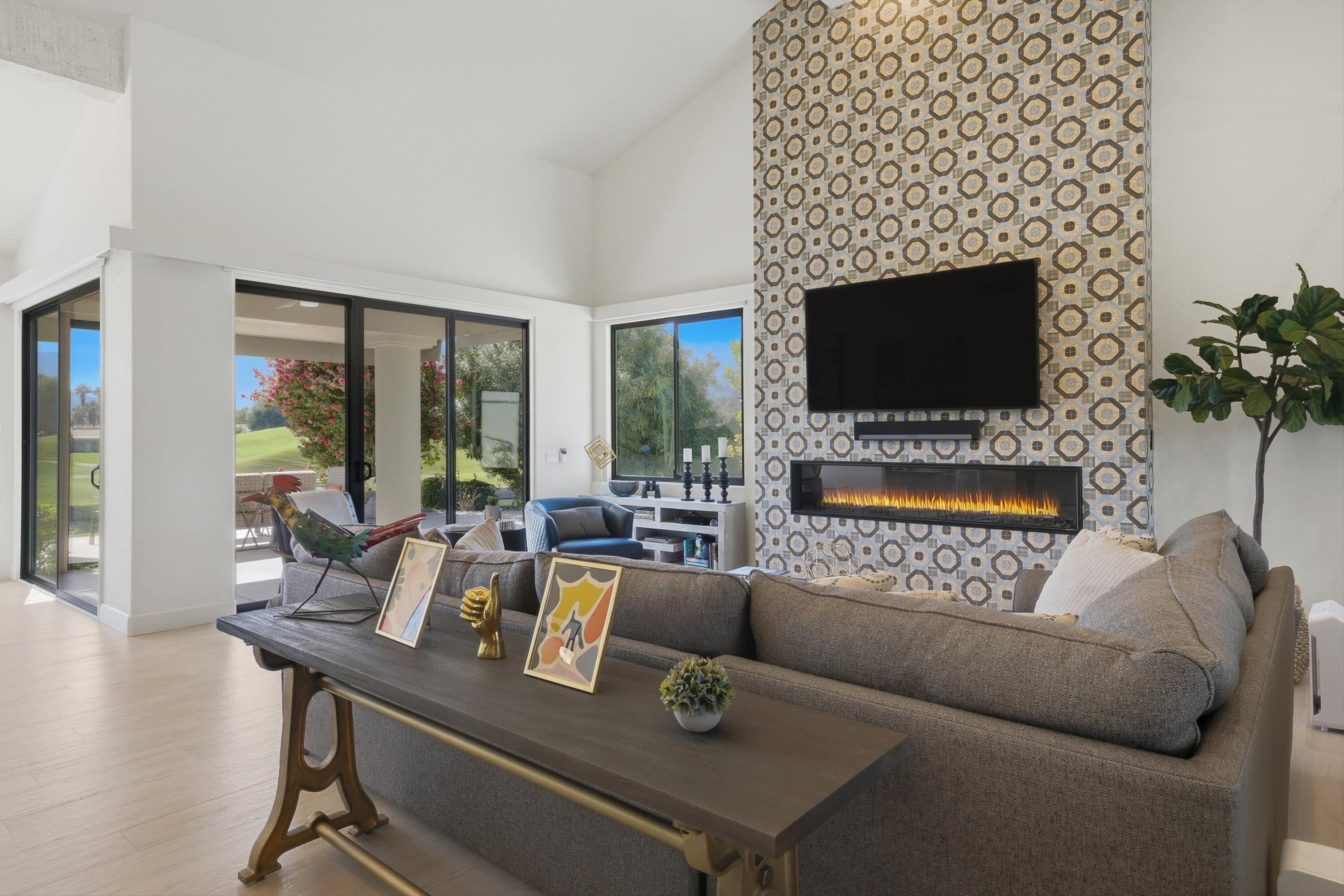 54672 Inverness Way La Quinta, CA 92253 - Photo 11 of 49 22-Photo-22