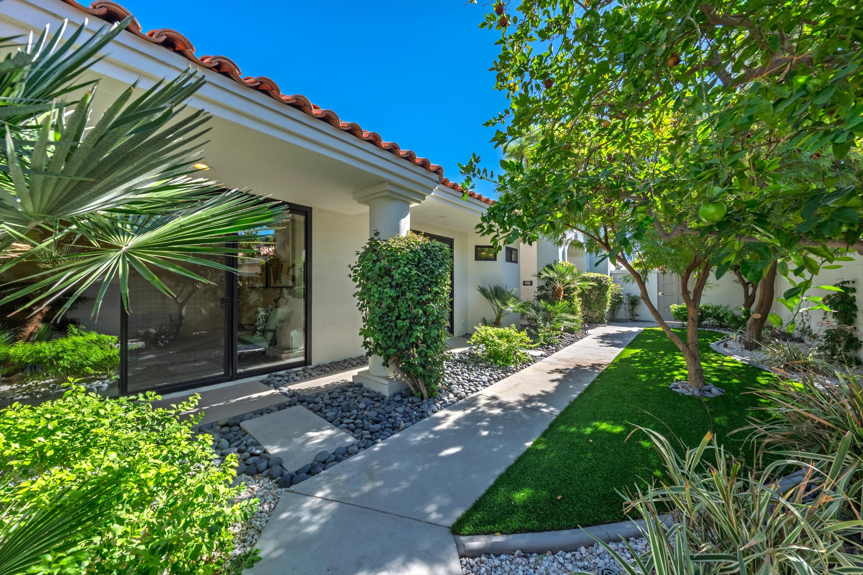 54672 Inverness Way La Quinta, CA 92253 - Photo 6 of 49 17-Photo-17