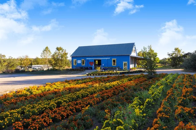 a front view of house with a lake view