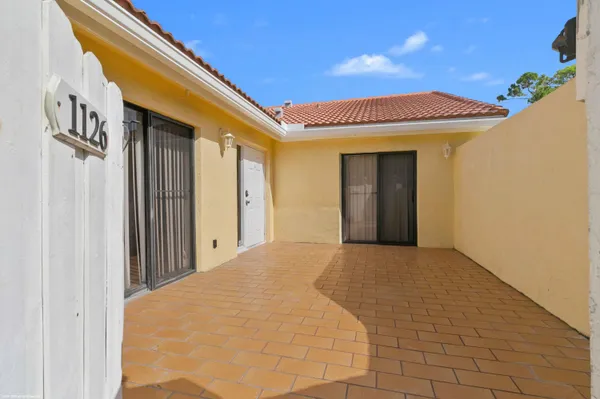 a view of an entryway