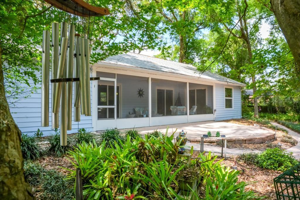 658 Clark Court Mount Dora, FL 32757 - Photo 2 of 65