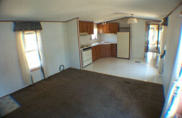 8 Elu Beach Road Newport, WA 99156 - Photo 2 of 8 Gallery Image 2