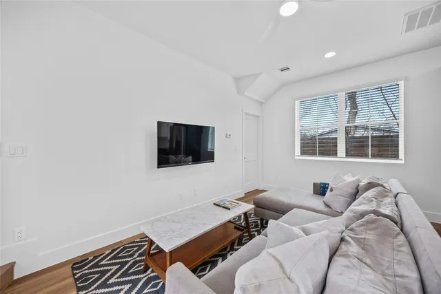 $2,995 | 4704 Enchanted Lane, Unit B, Austin, TX 78745