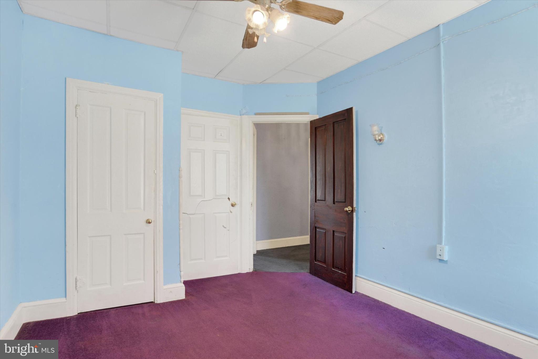 306 South 9th Street Lebanon, PA 17042 - Photo 35 of 42 an empty room with closet
