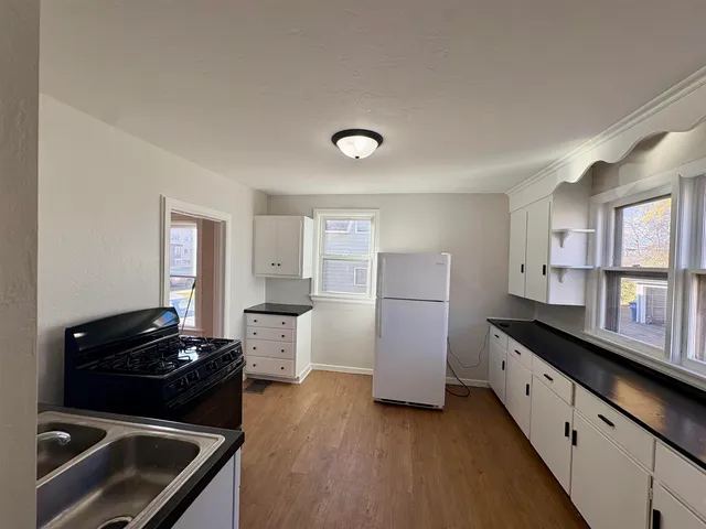 $169,900 | 700 West Lincoln Avenue, Oshkosh, WI 54901