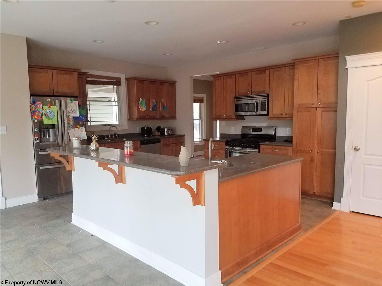 185 Stone Rdg Drive Fairmont, WV 26554 - Photo 8 of 20 Gallery Image 8