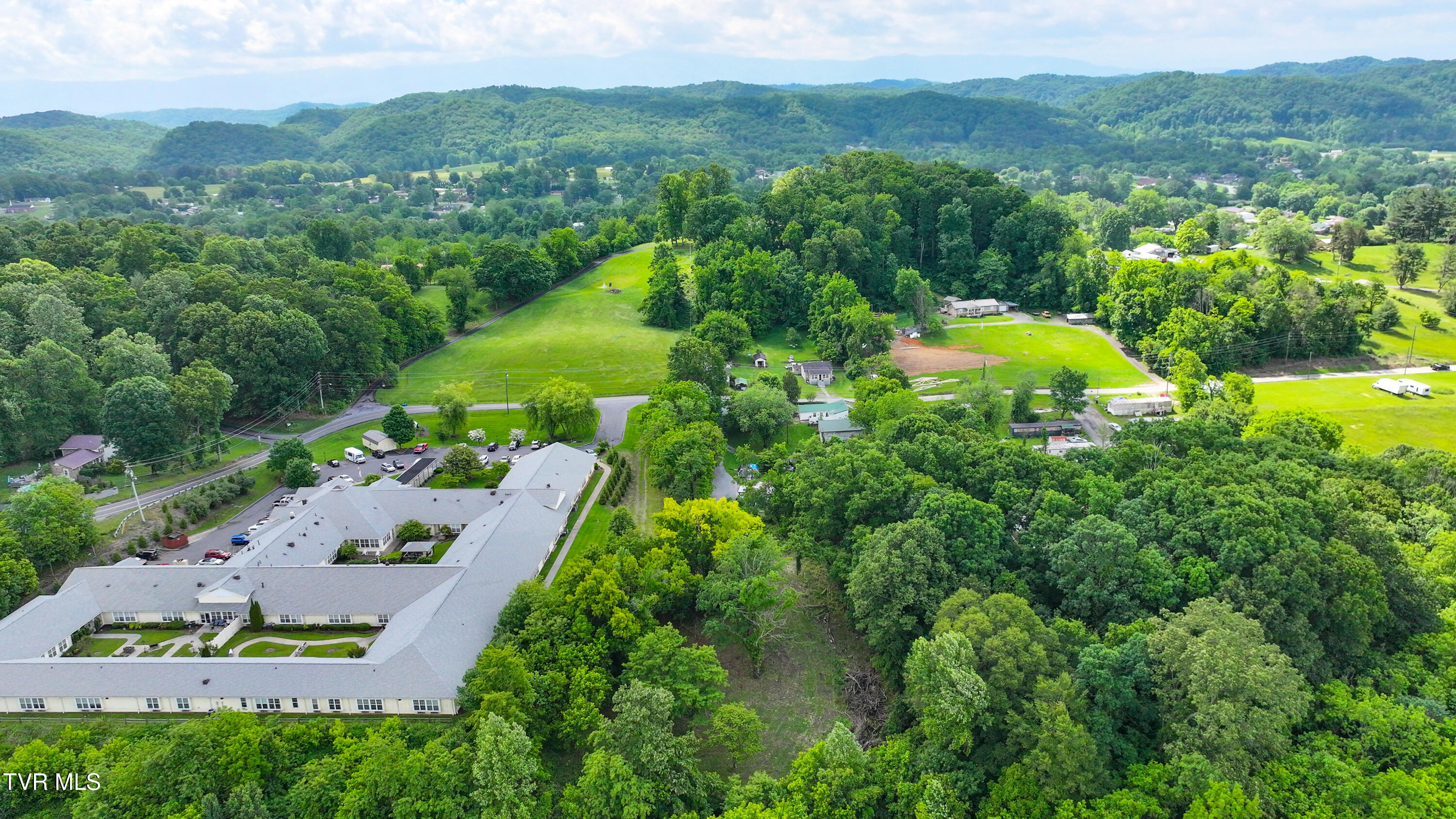 850 Meadow View Road, Unit 2 Bristol, TN 37620 - Photo 10 of 14 850 Meadowview RD_DA_Drone-12
