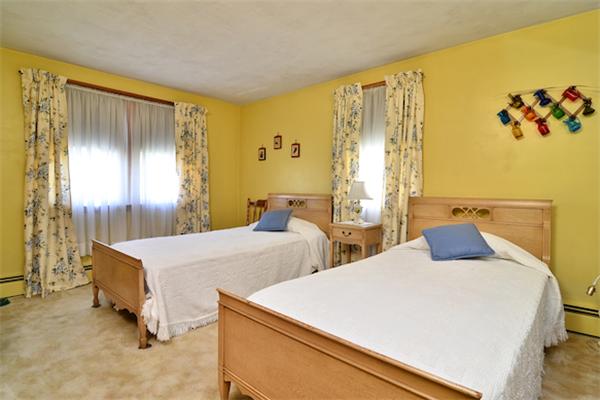 193 Alida Road Braintree, MA 02184 - Photo 10 of 17 Gallery Image 10