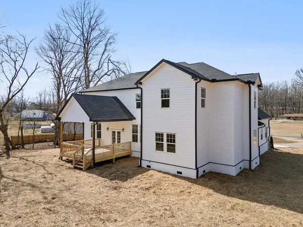 $749,900 | 118 Keytown Road, Portland, TN 37148