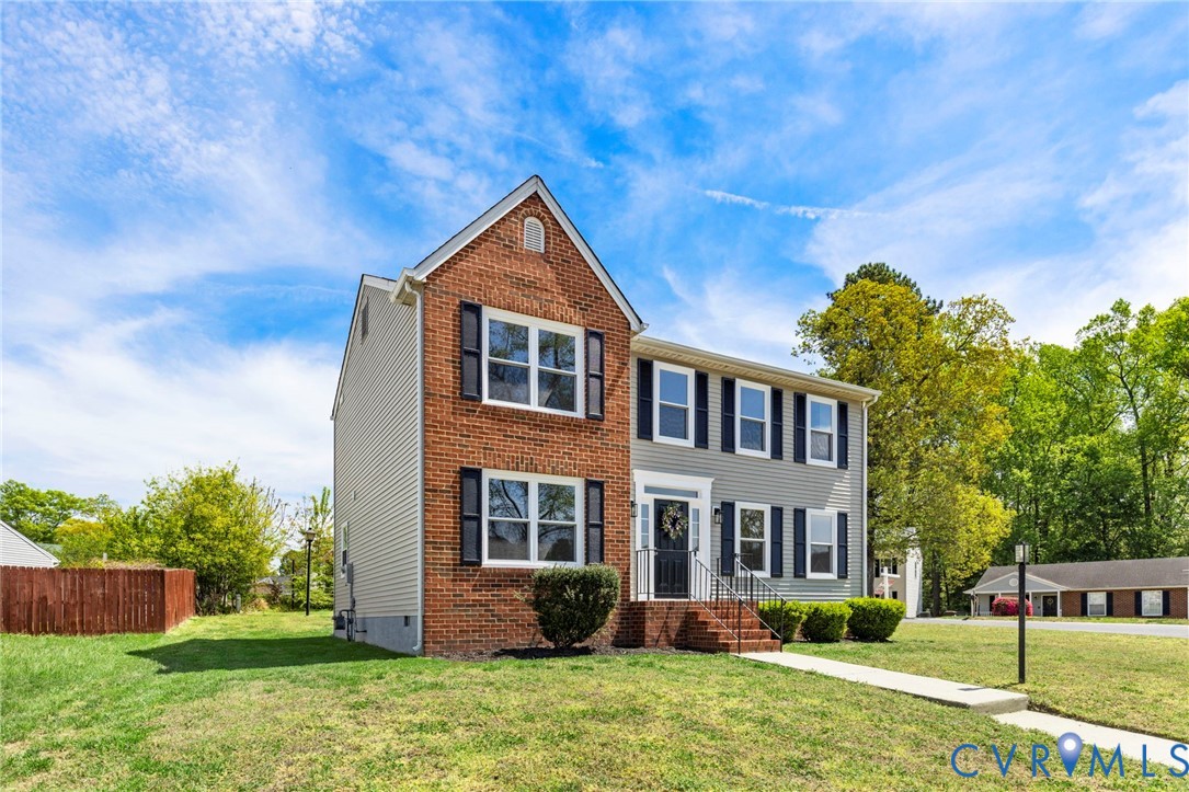 3230 Ransom Hills Road North Chesterfield, VA 23237 - Photo 3 of 27 Updates include new vinyl windows, newly renovated