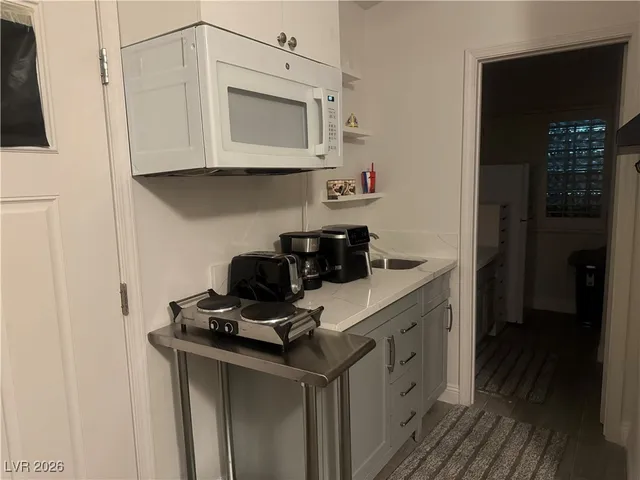 $1,100 | 2749 Canarsy Court, Unit 2B, Henderson, NV 89052