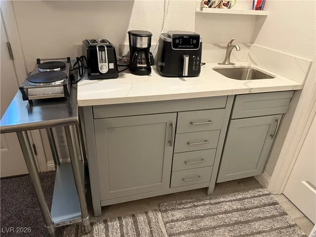 $1,100 | 2749 Canarsy Court, Unit 2B, Henderson, NV 89052