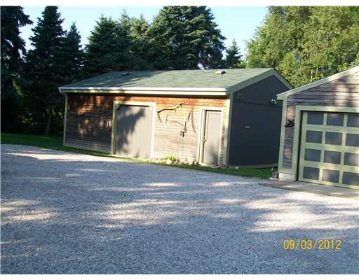 6808 County Line Road New Carlisle, IN 46552 - Photo 3 of 24 Gallery Image 3