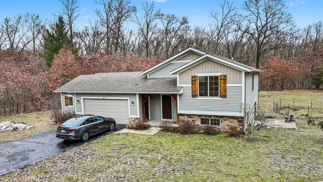 $359,000 | 1657 Nature View Lane, Allegan, MI 49010