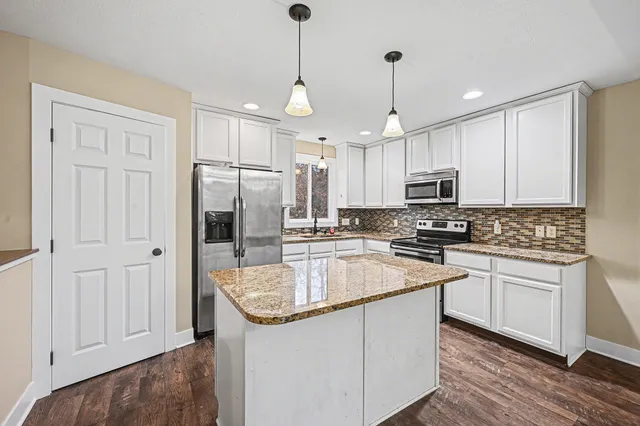 $359,000 | 1657 Nature View Lane, Allegan, MI 49010