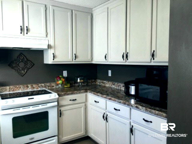 13710 Trawick Road Stapleton, AL 36578 - Photo 7 of 20