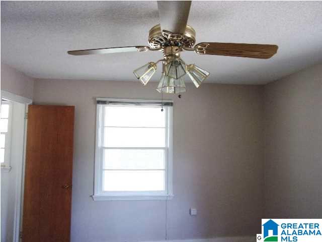 3938 Parkwood Road Bessemer, AL 35022 - Photo 8 of 12
