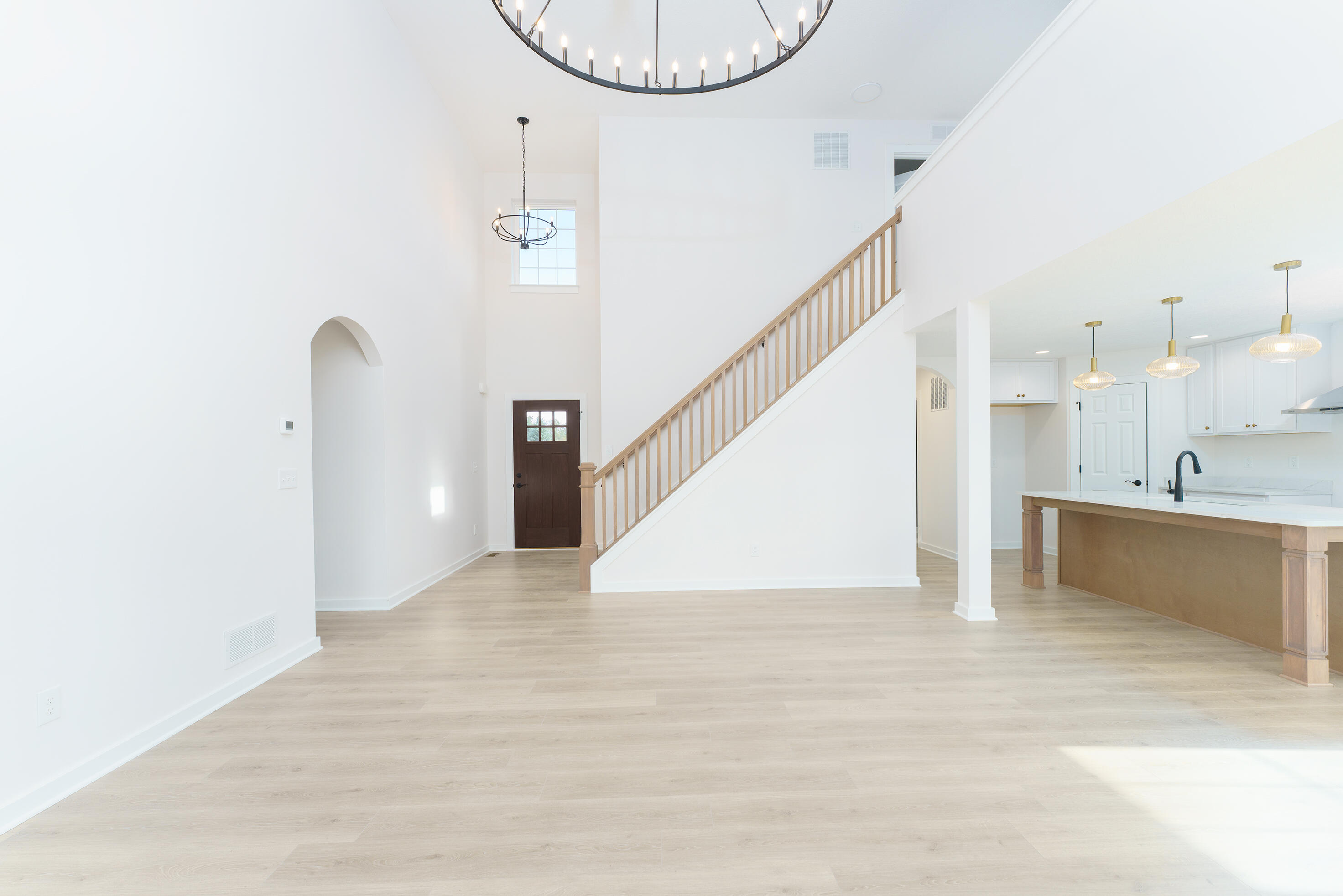 181 Remington Drive Spring Arbor, MI 49283 - Photo 5 of 29 DSC05278