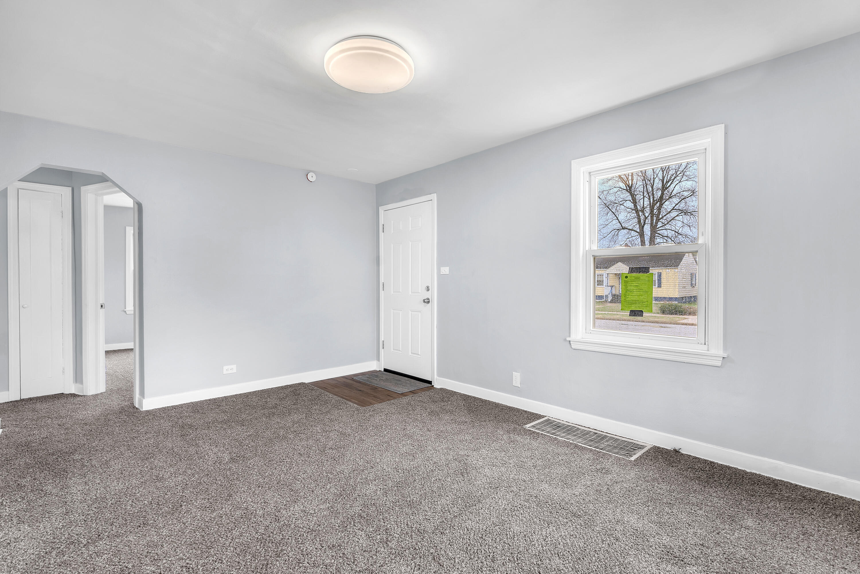 3149 Crane Place Hammond, IN 46323 - Photo 4 of 14 3000x2002