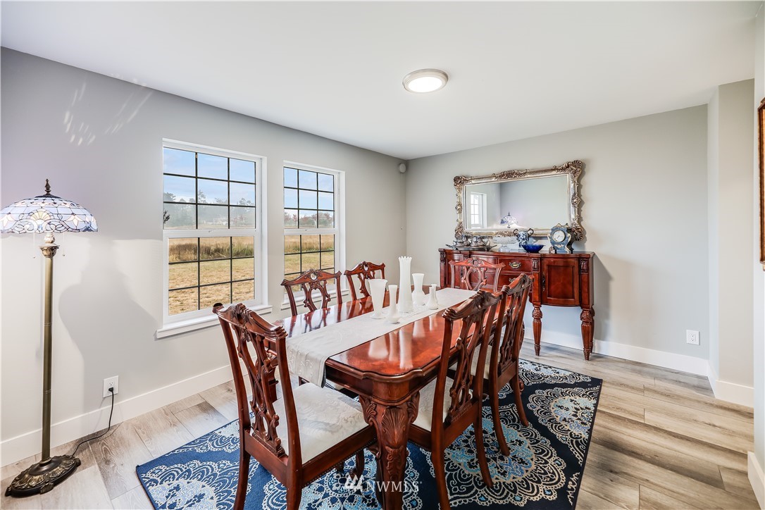 2290 Van Dam Road Oak Harbor, WA 98277 - Photo 8 of 31 Gallery Image 8