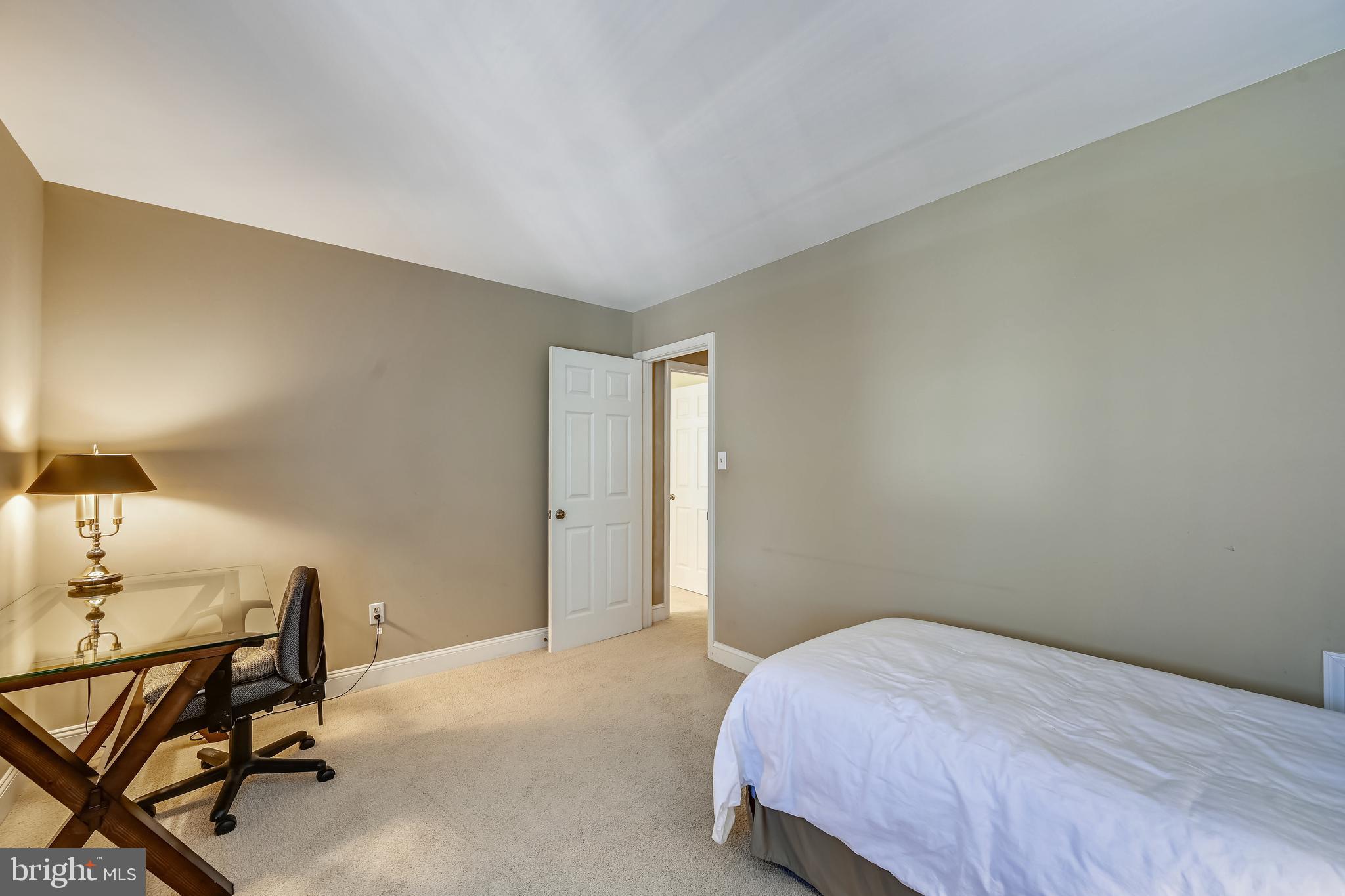 10508 Patuxent Ridge Way Laurel, MD 20723 - Photo 25 of 31 Gallery Image 25