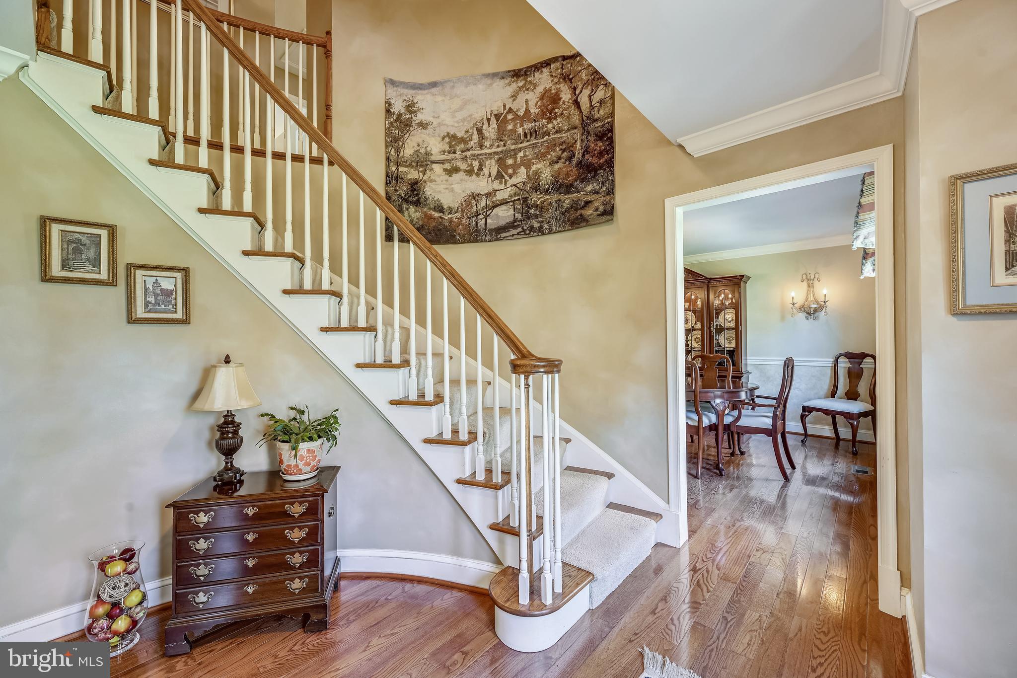 10508 Patuxent Ridge Way Laurel, MD 20723 - Photo 5 of 31 Graceful circular staircase