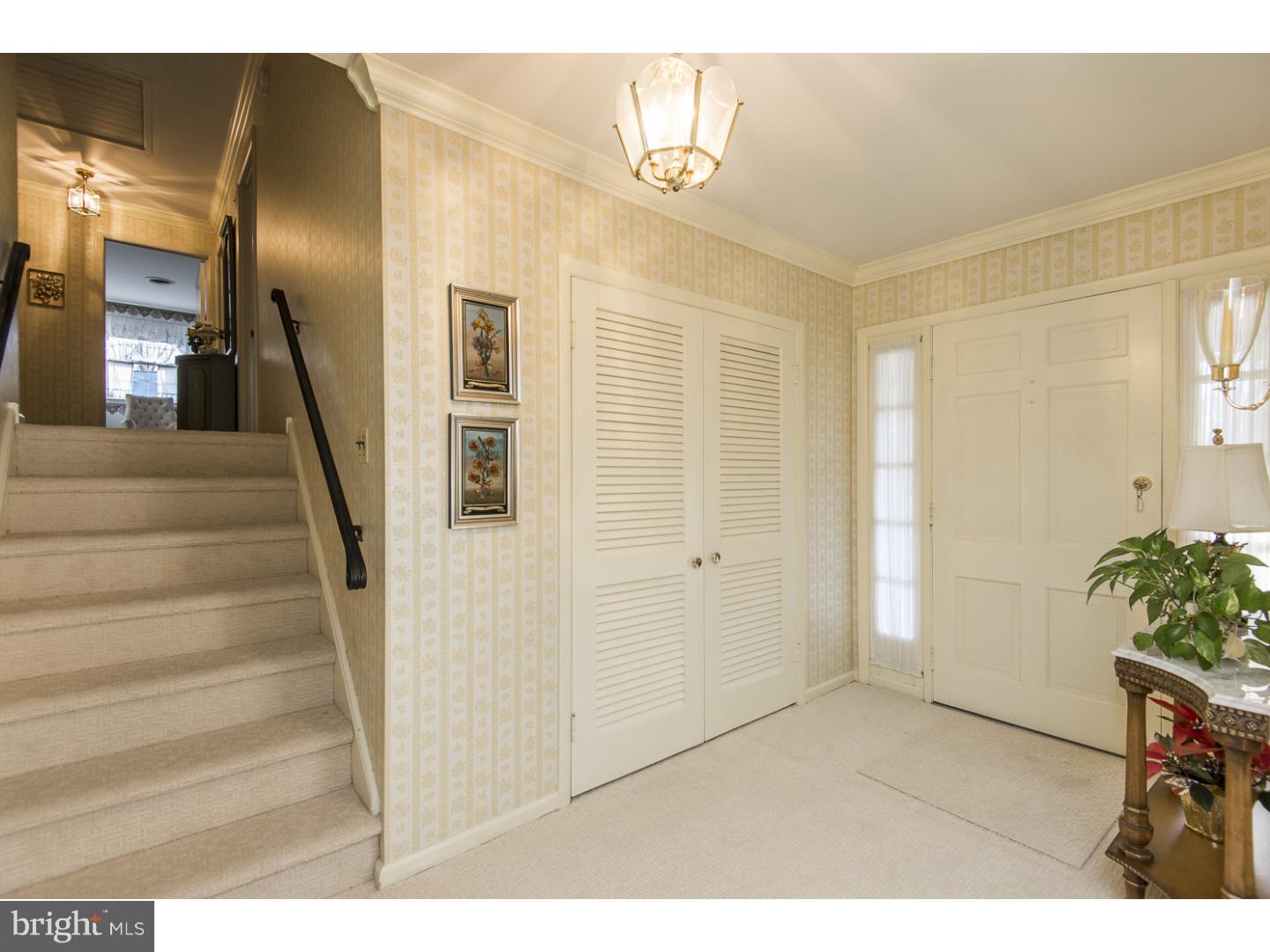 109 Deerfield Road Broomall, PA 19008 - Photo 4 of 25 Gallery Image 4