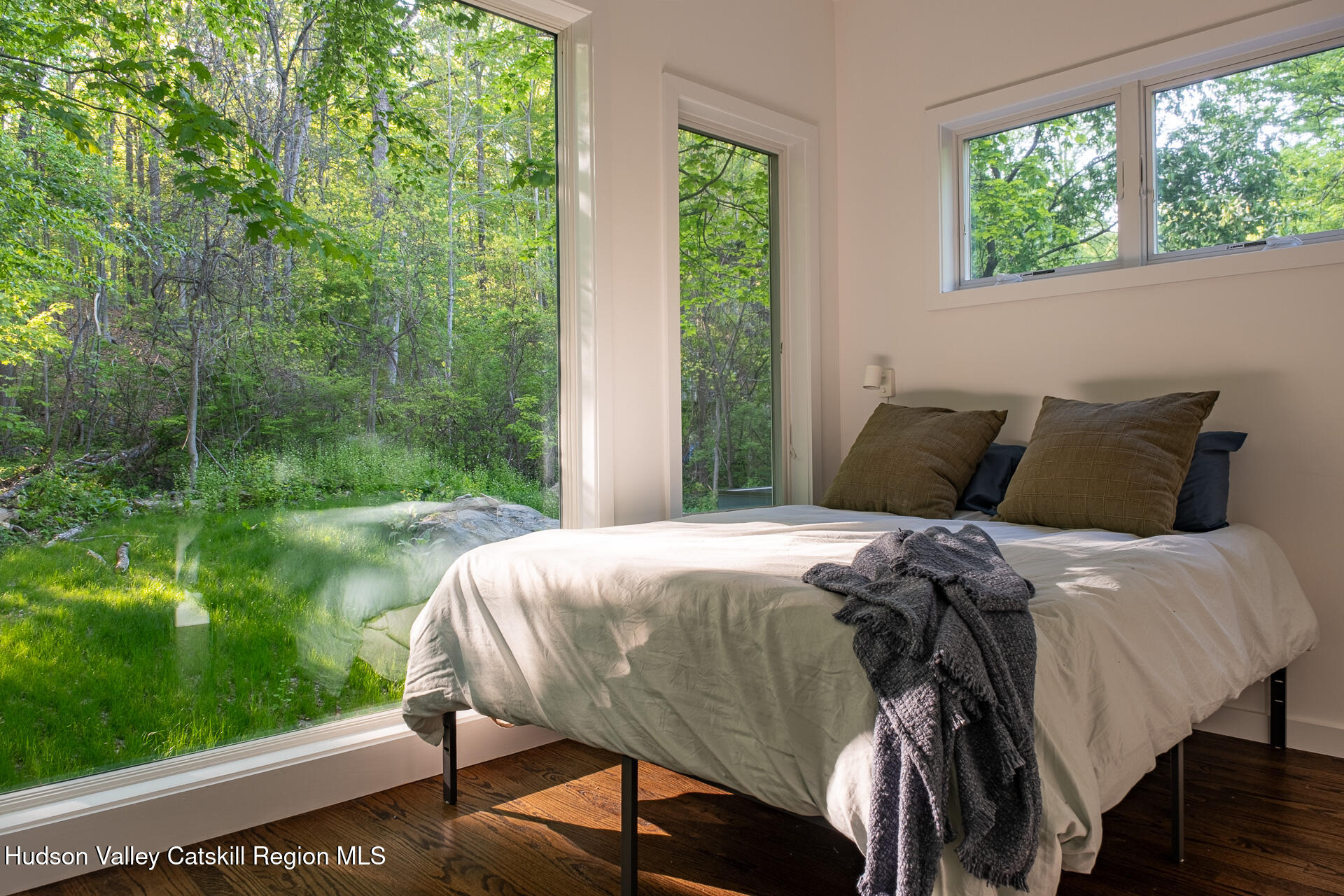 317 Lake Shore Road Putnam Valley, NY 10579 - Photo 4 of 22 4