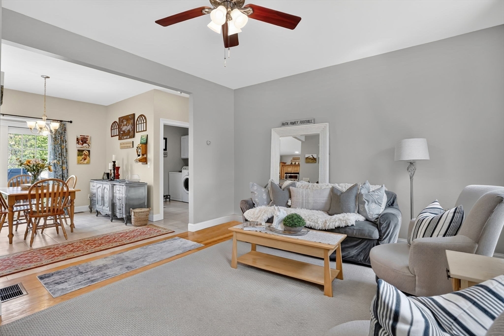 45 Pomeroy Meadow Road Southampton, MA 01073 - Photo 5 of 41 Gallery Image 5