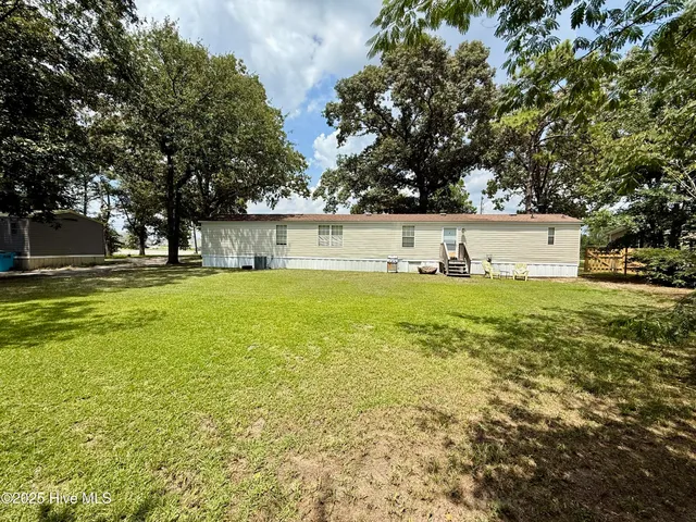 $160,000 | 1955 Catherine Lake Road, Richlands, NC 28574