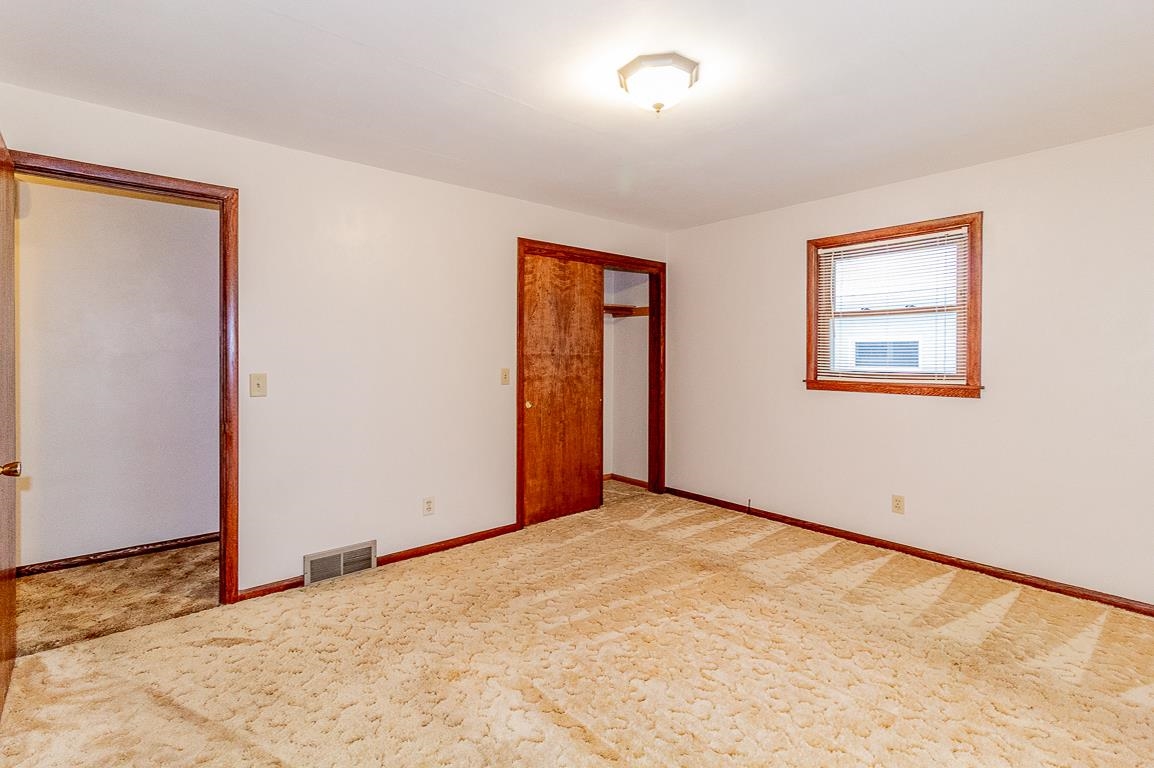 3514 West 1st Avenue Appleton, WI 54914 - Photo 13 of 30