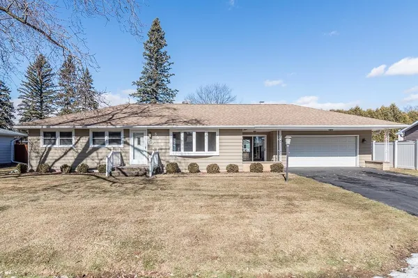 $295,000 | 3514 West 1st Avenue, Appleton, WI 54914