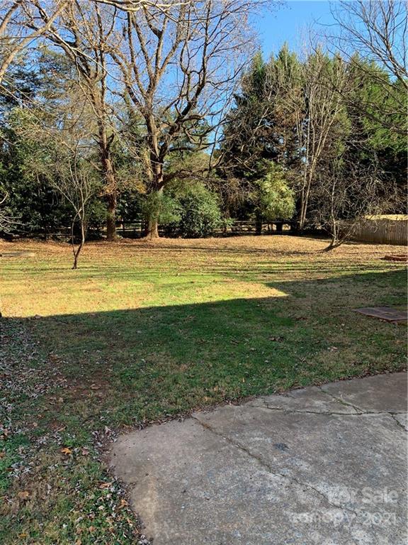 1223 Rock Point Road Charlotte, NC 28270 - Photo 10 of 10 Gallery Image 10