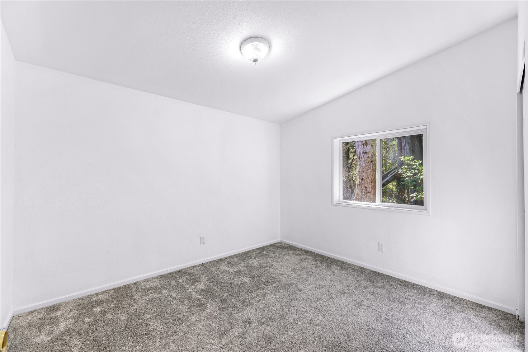 1649 Oak Ridge Drive Camano Island, WA 98282 - Photo 21 of 40