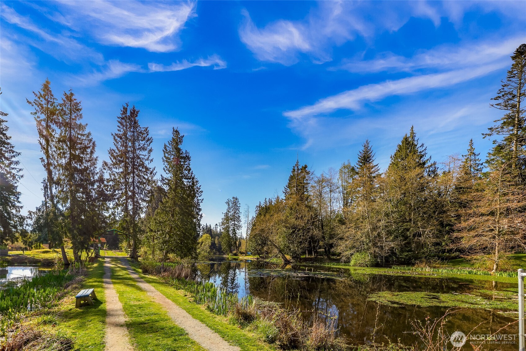 1649 Oak Ridge Drive Camano Island, WA 98282 - Photo 39 of 40