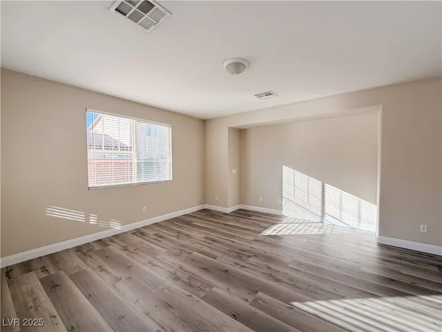 $2,700 | 10733 Mentesana Avenue, Las Vegas, NV 89166