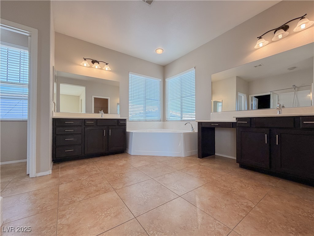 10733 Mentesana Avenue Las Vegas, NV 89166 - Photo 36 of 55