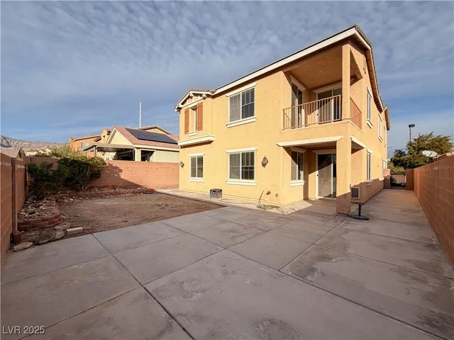 $2,700 | 10733 Mentesana Avenue, Las Vegas, NV 89166