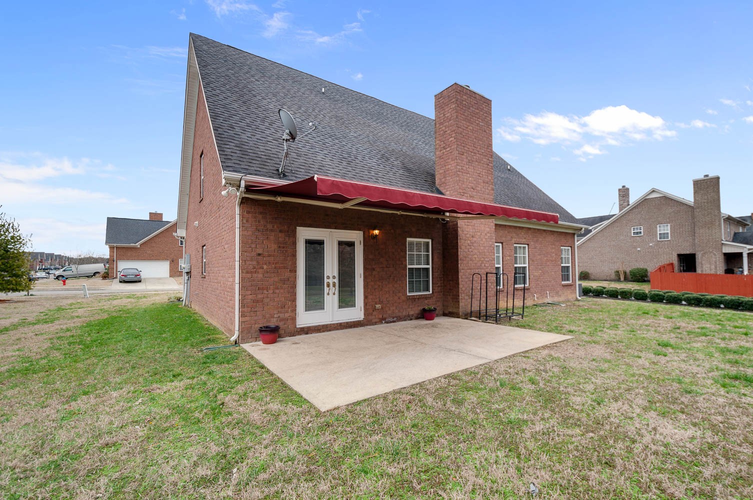 4074 Locerbie Circle Spring Hill, TN 37174 - Photo 22 of 23 a front view of a house with garden